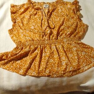 Hayden LA, V-neck with tie, smock waist, ruffle collar, flutter sleeves